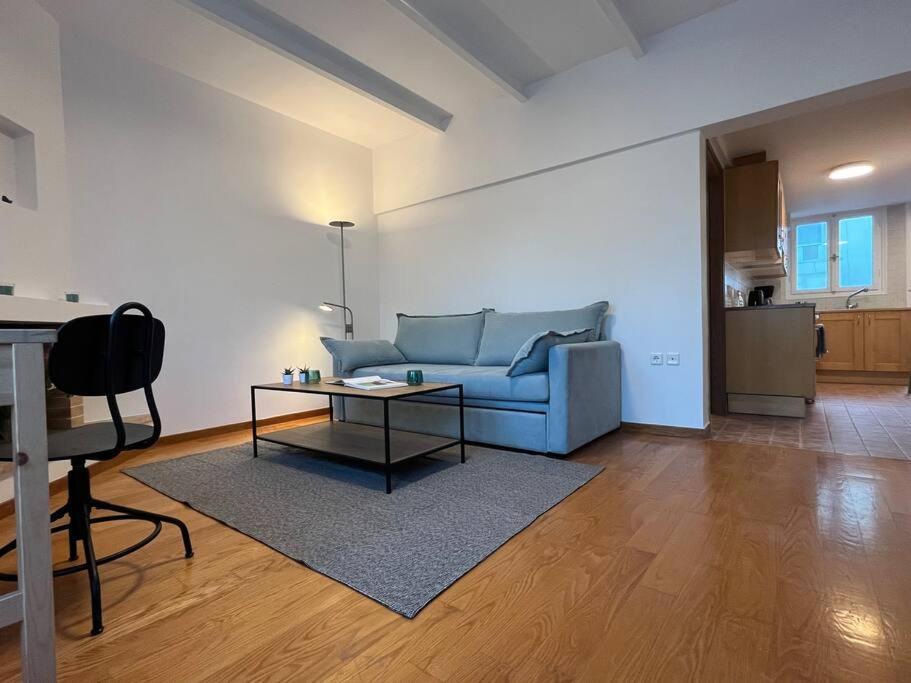 Cute Apartment At The Foot Of Lycabettus Hill Athena Bagian luar foto
