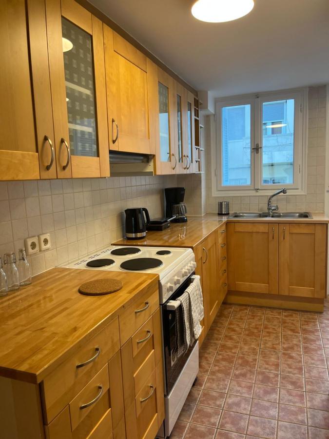Cute Apartment At The Foot Of Lycabettus Hill Athena Bagian luar foto
